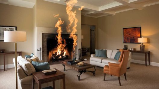 Quand votre cheminée fait des flammes inattendues : la garantie décennale à la rescousse