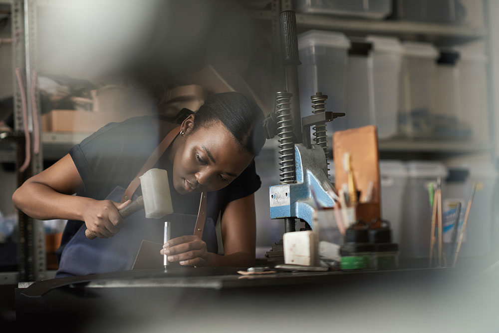 découvrez comment une assurance professionnelle protège les indépendants contre les risques liés à leur activité, en offrant sécurité et sérénité au quotidien.